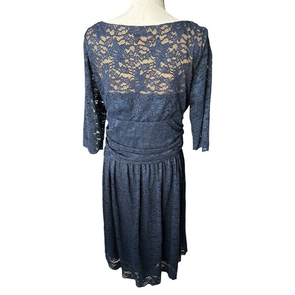 Kiyonna Luna Lace Dress Navy Cocktail Dress Beige Mesh Backing Scalloped Size 2X - Picture 4 of 6